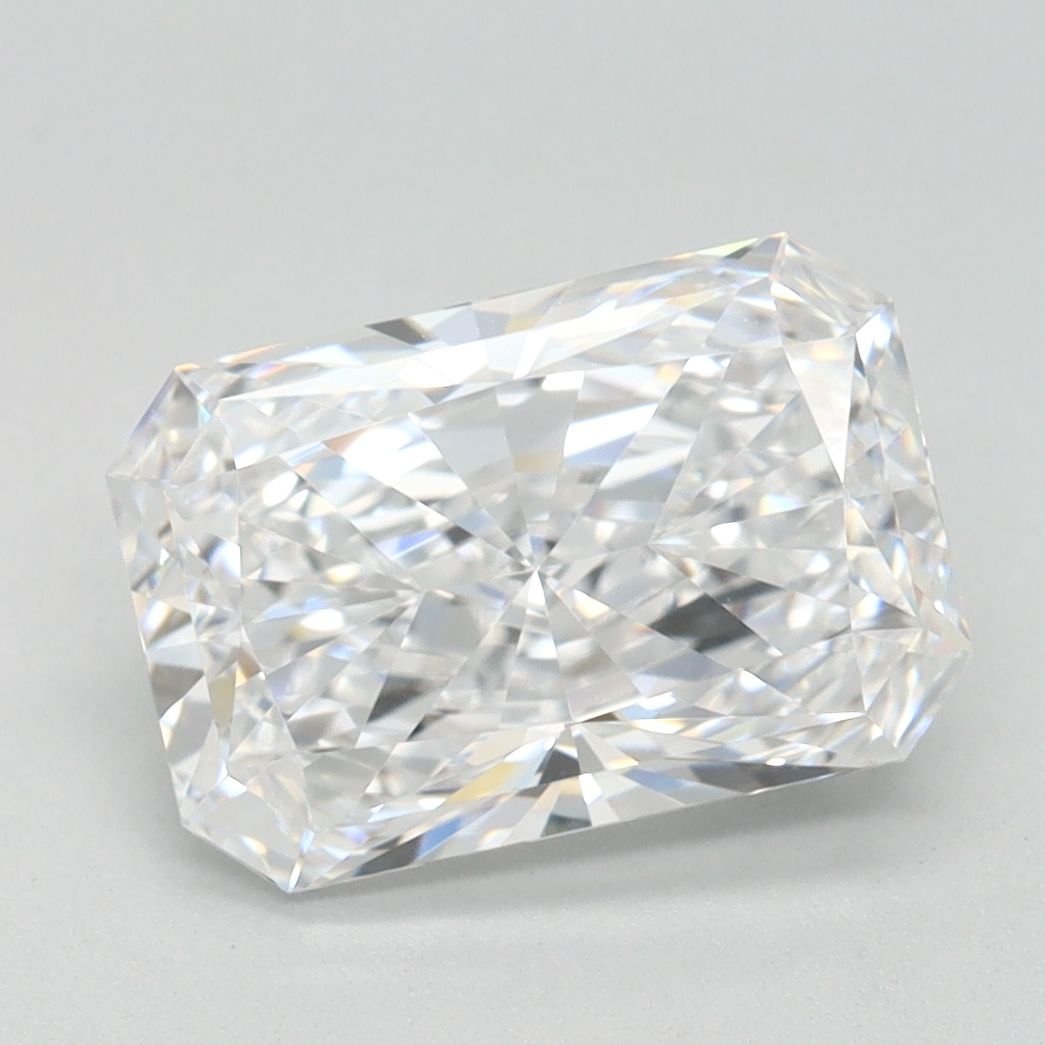 2.21 ct. radiant Lab Grown Diamond front image