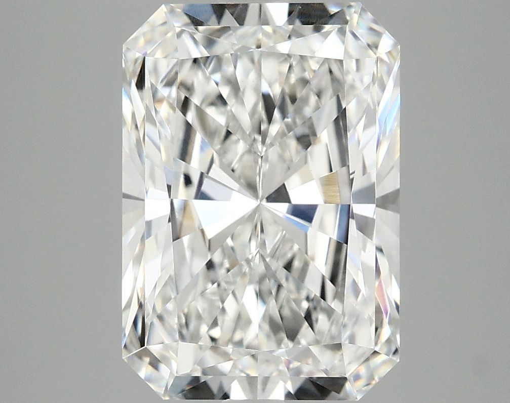4.18 ct. radiant Lab Grown Diamond front image