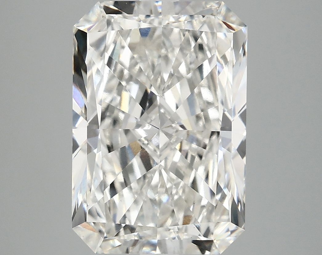 4.83 ct. radiant Lab Grown Diamond front image