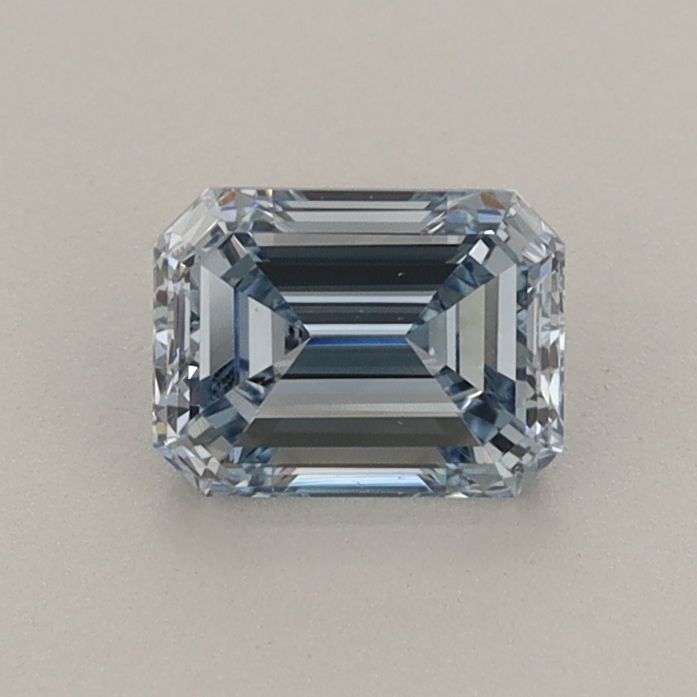 0.71 ct Emerald diamond