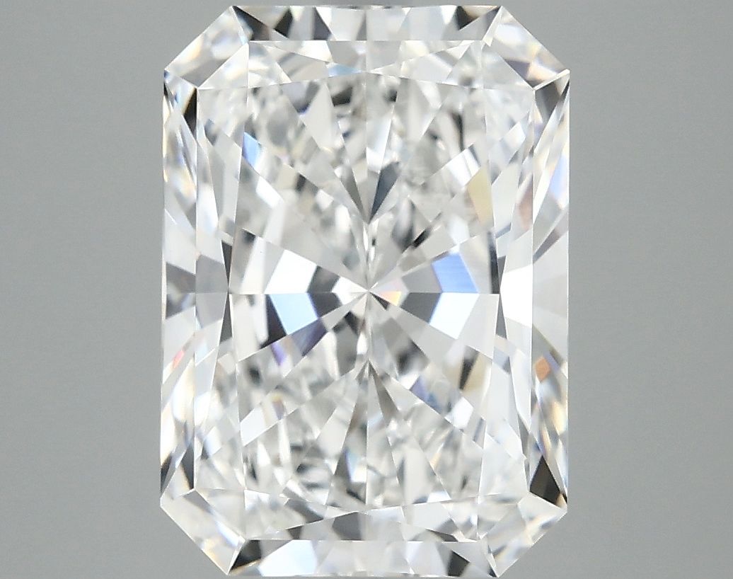 4.19 ct. radiant Lab Grown Diamond front image