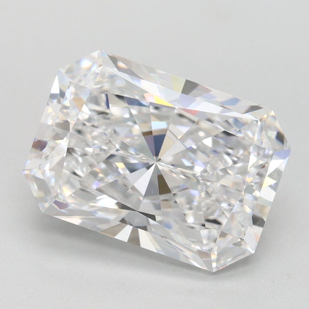 4.60 ct. radiant Lab Grown Diamond front image