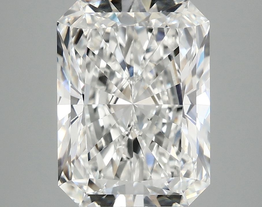 3.93 ct. radiant Lab Grown Diamond front image