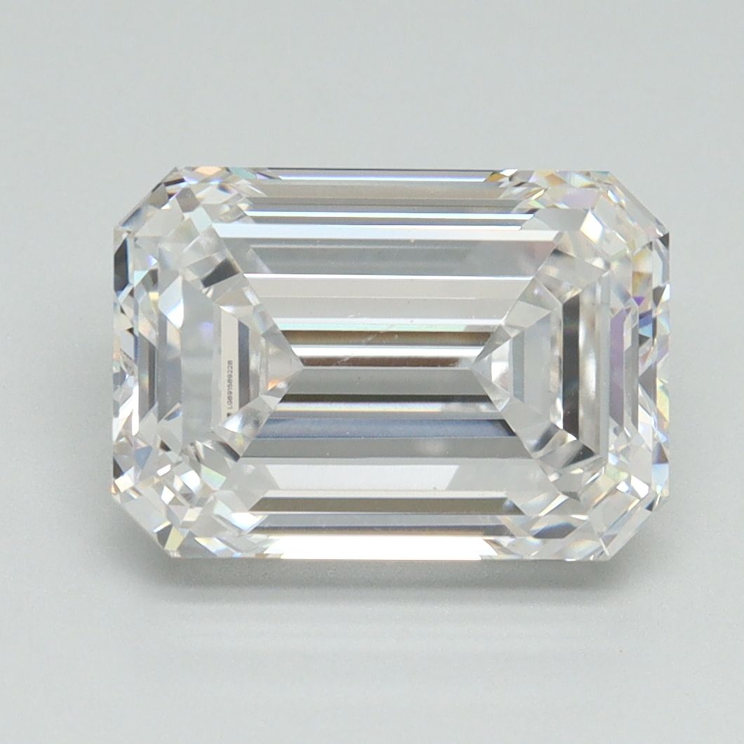4.03 ct. emerald Lab Grown Diamond front image