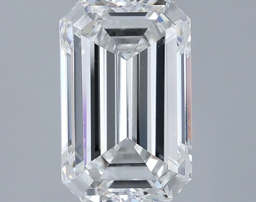 2.49 ct. emerald Lab Grown Diamond front image
