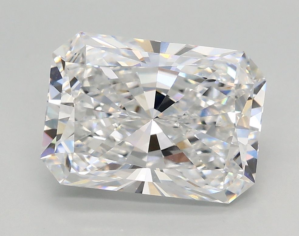 2.79 ct. radiant Lab Grown Diamond front image
