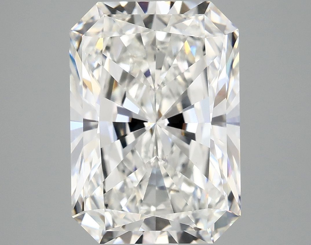 4.99 ct. radiant Lab Grown Diamond front image