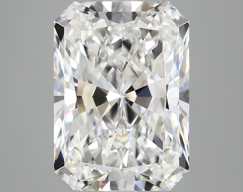 4.18 ct. radiant Lab Grown Diamond front image
