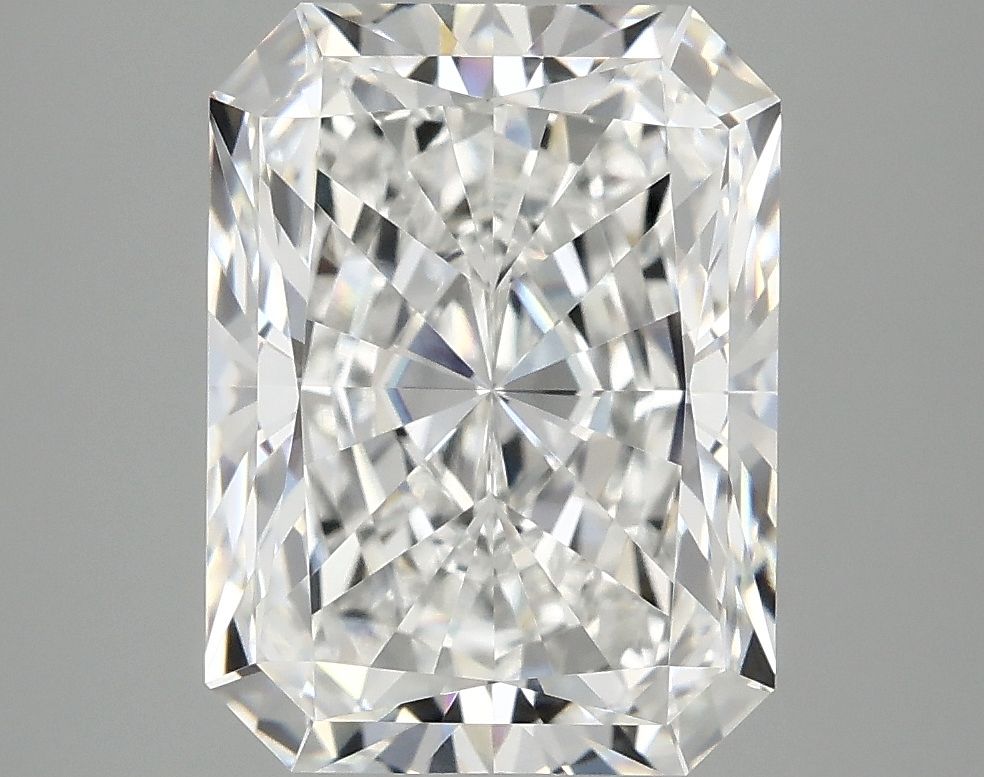 4.05 ct. radiant Lab Grown Diamond front image