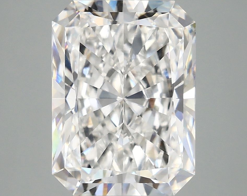 4.19 ct. radiant Lab Grown Diamond front image