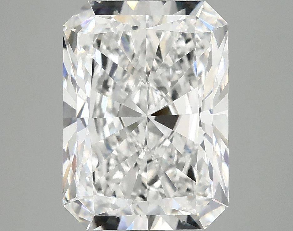 4.19 ct. radiant Lab Grown Diamond front image