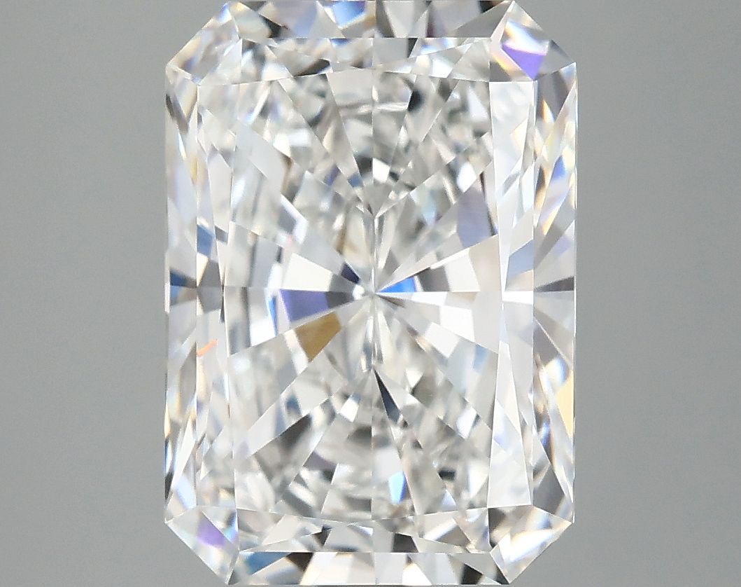 4.05 ct. radiant Lab Grown Diamond front image