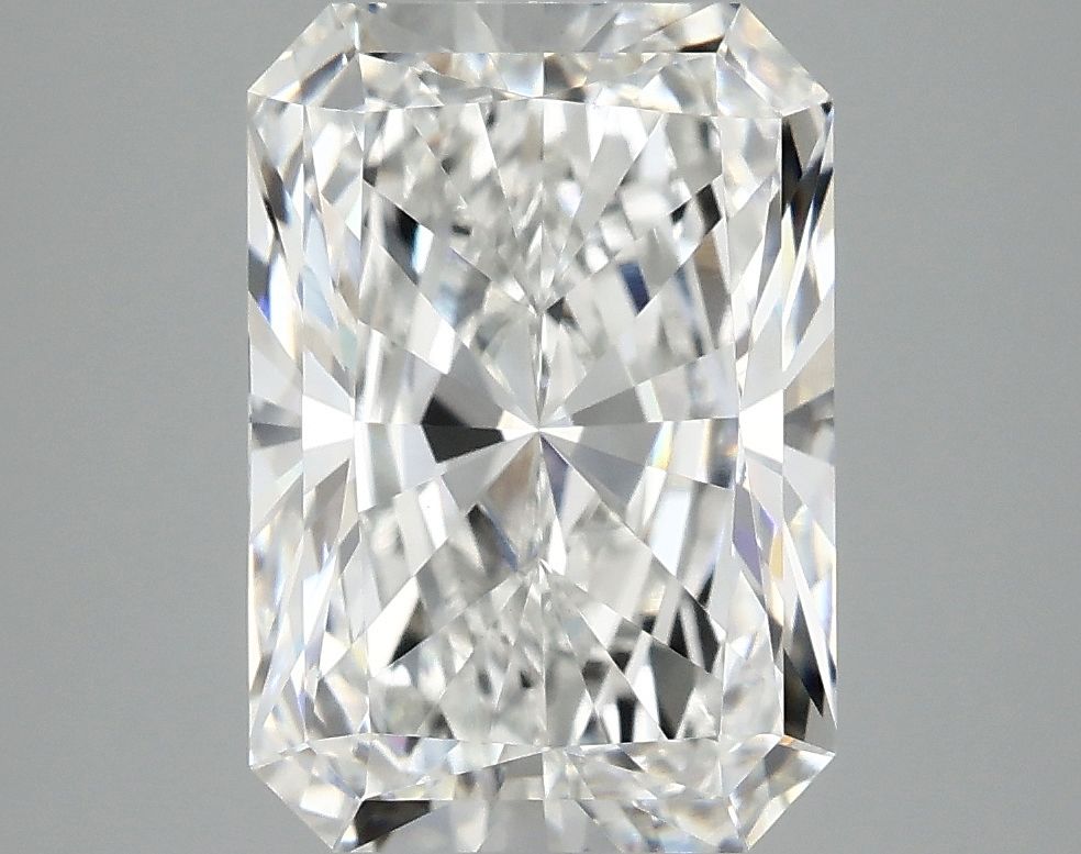 4.17 ct. radiant Lab Grown Diamond front image