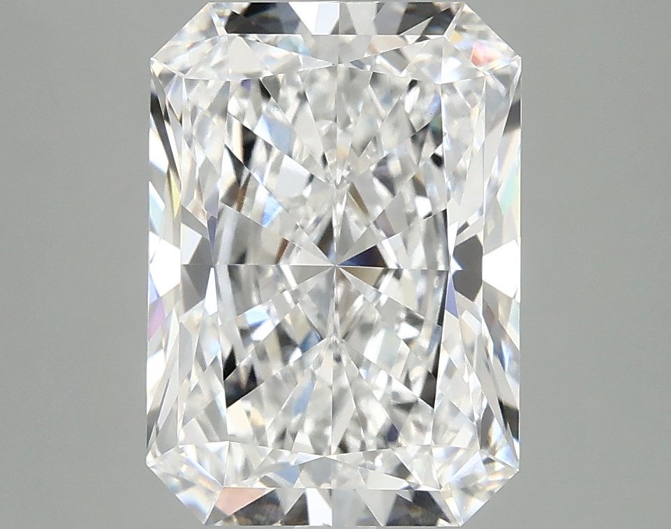 4.03 ct. radiant Lab Grown Diamond front image