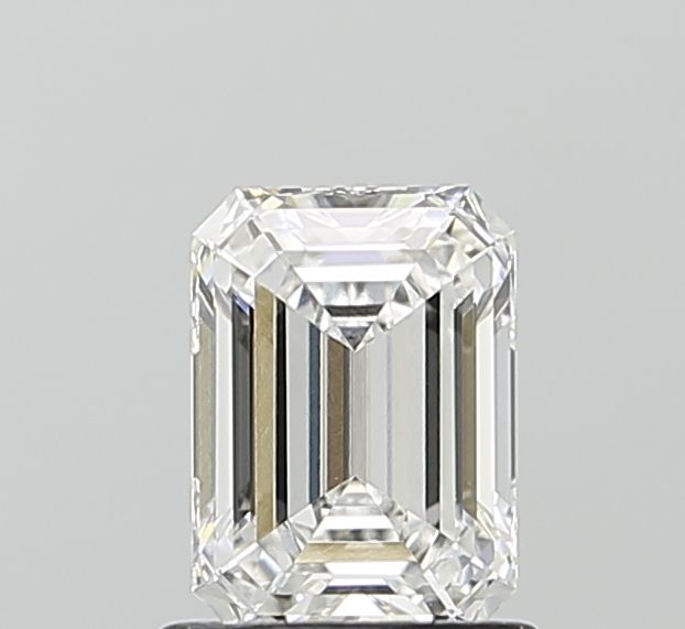 1.11 ct. emerald Lab Grown Diamond front image