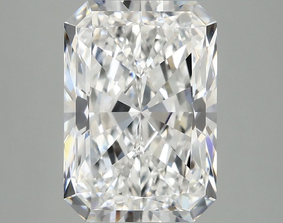 4.05 ct. radiant Lab Grown Diamond front image