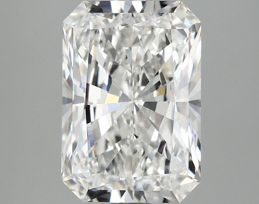 3.08 ct. radiant Lab Grown Diamond front image
