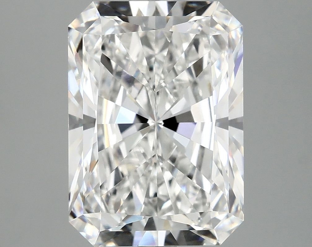 4.96 ct. radiant Lab Grown Diamond front image