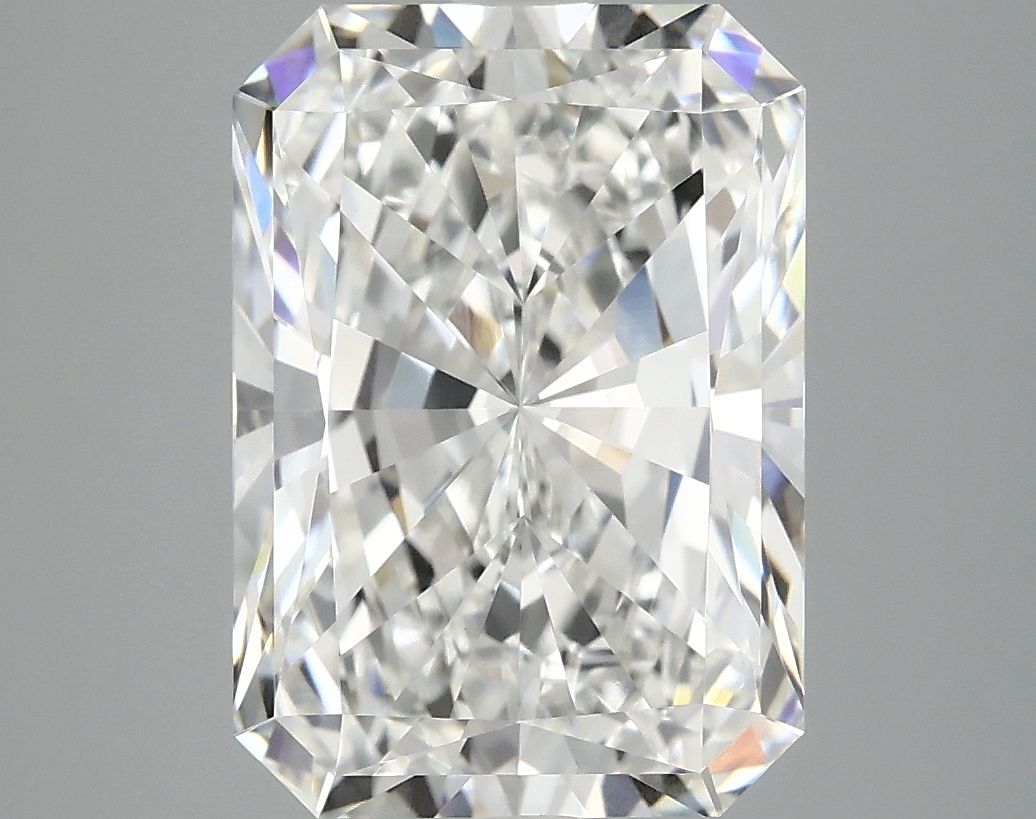 5.06 ct. radiant Lab Grown Diamond front image