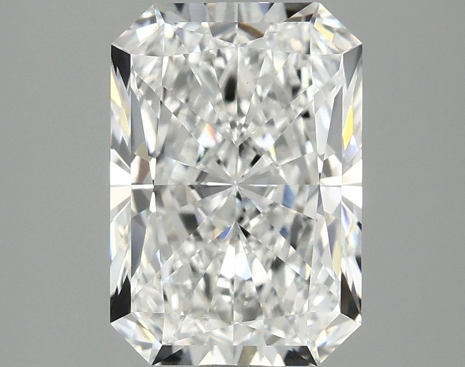 2.99 ct. radiant Lab Grown Diamond front image