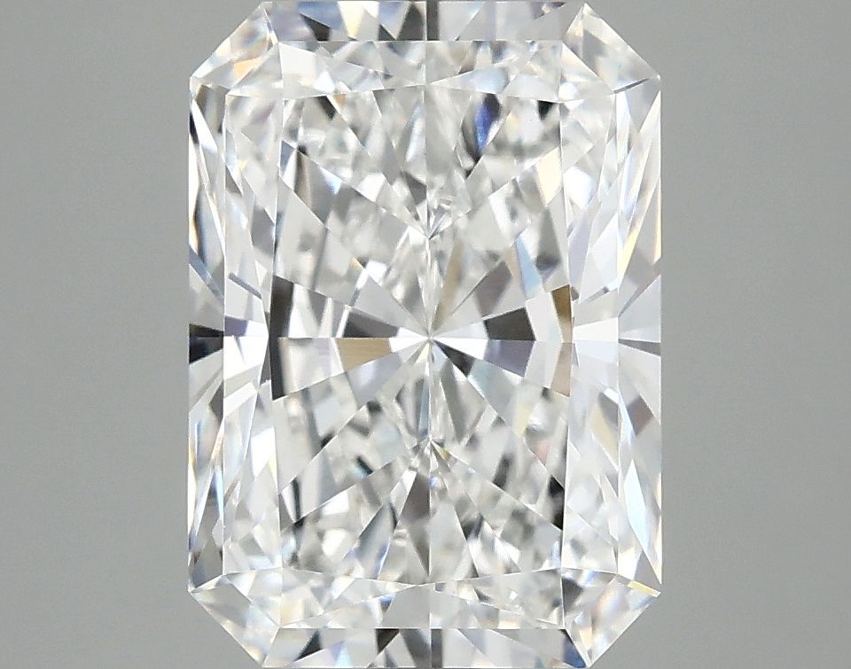 4.18 ct. radiant Lab Grown Diamond front image