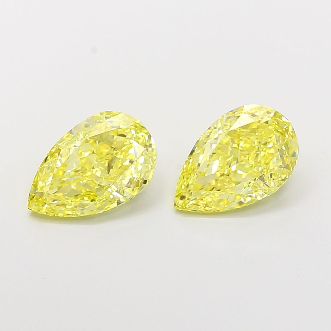 1.56 ct. pear Lab Grown Diamond front image