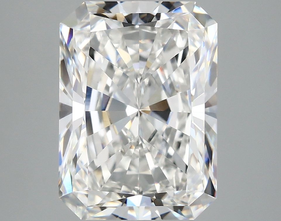 4.19 ct. radiant Lab Grown Diamond front image