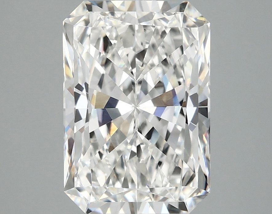 2.99 ct. radiant Lab Grown Diamond front image