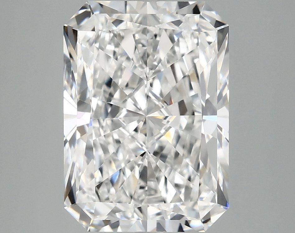 4.04 ct. radiant Lab Grown Diamond front image