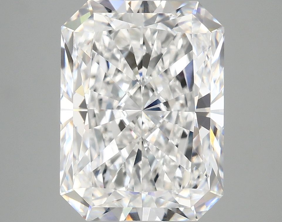 3.97 ct. radiant Lab Grown Diamond front image