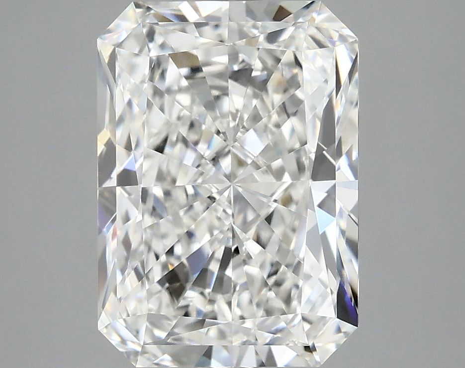 3.81 ct. radiant Lab Grown Diamond front image
