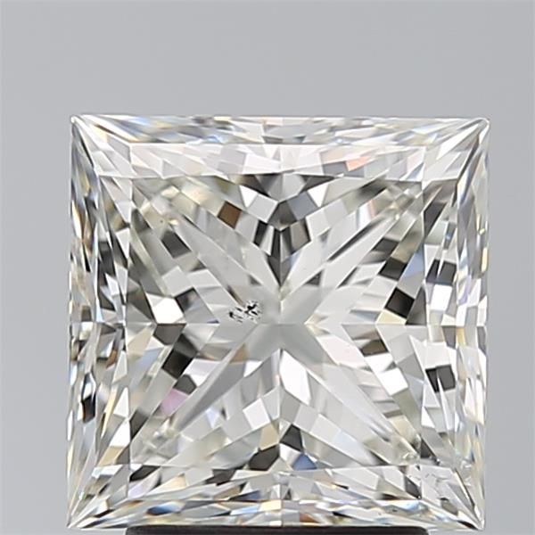 Pear Diamond