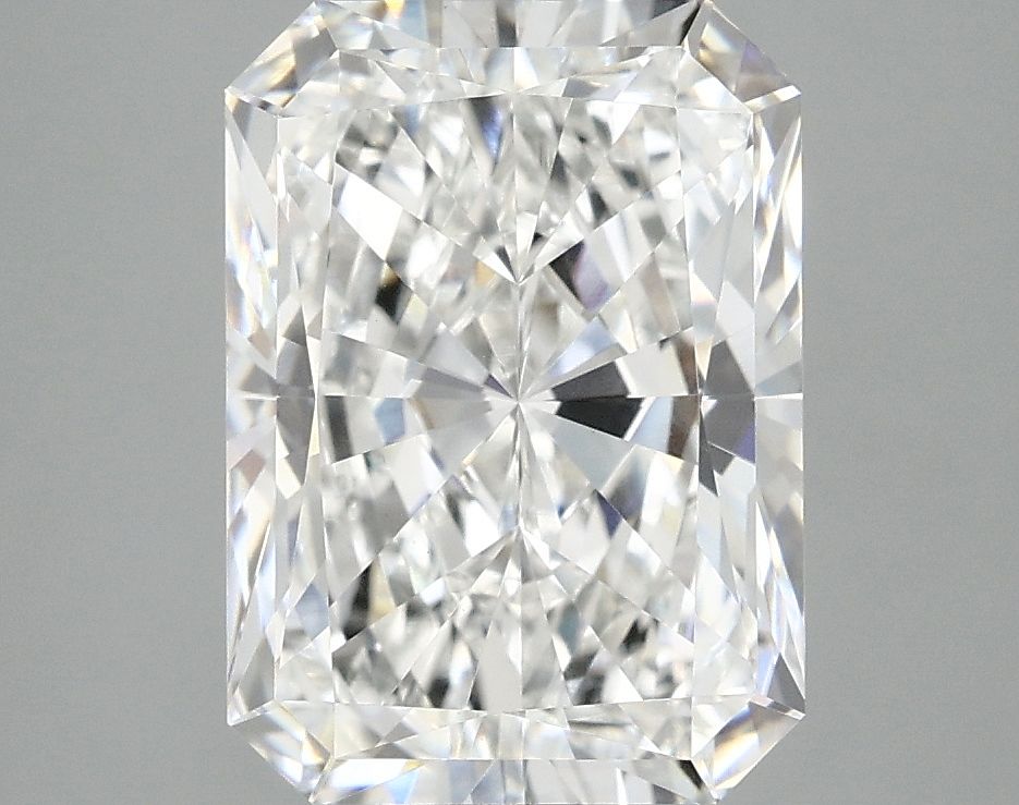 3.95 ct. radiant Lab Grown Diamond front image