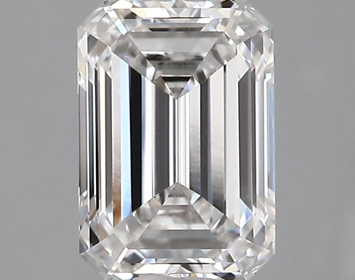 1.32 ct. emerald Lab Grown Diamond front image