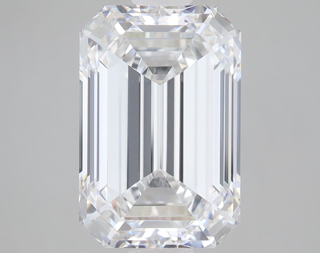 4.06 ct. emerald Lab Grown Diamond front image