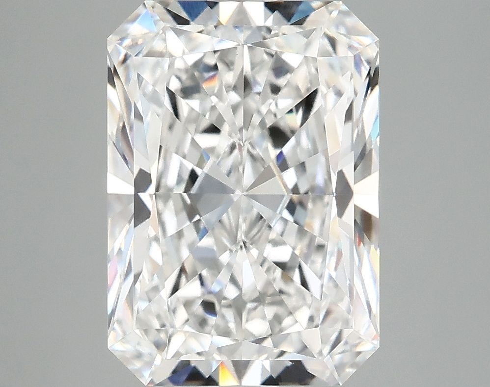 4.99 ct. radiant Lab Grown Diamond front image