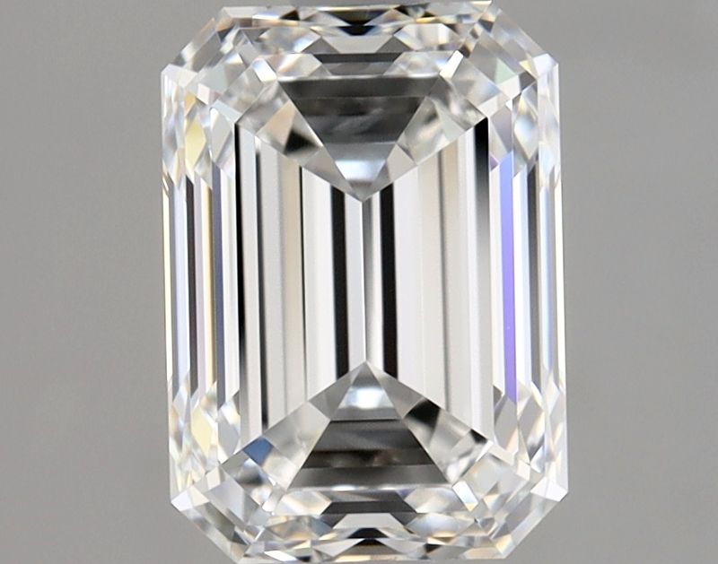 2.01 ct Emerald diamond