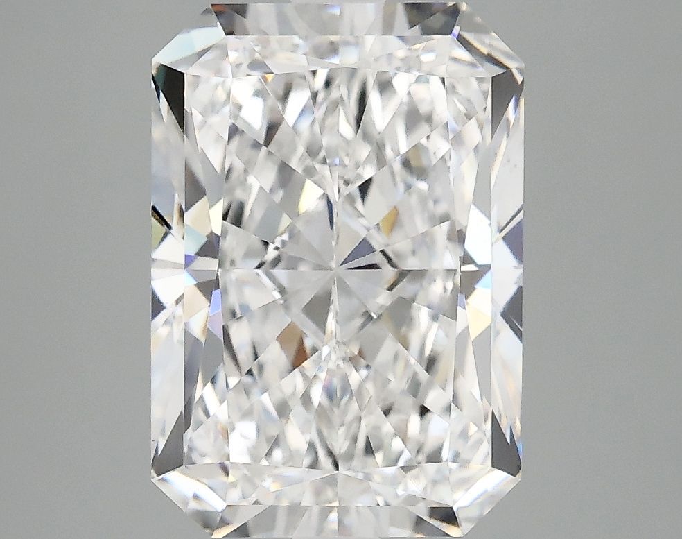 4.04 ct. radiant Lab Grown Diamond front image