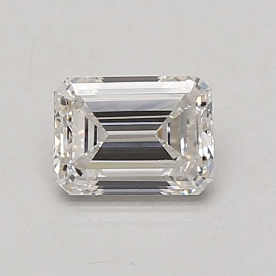 0.7 ct lab-grown Emerald Diamond