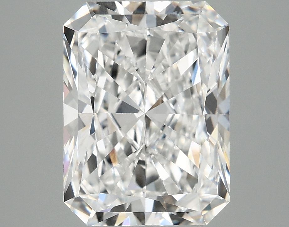 3.88 ct. radiant Lab Grown Diamond front image