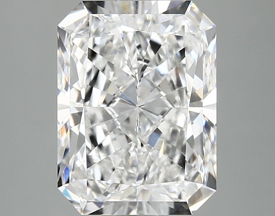 4.71 ct. radiant Lab Grown Diamond front image