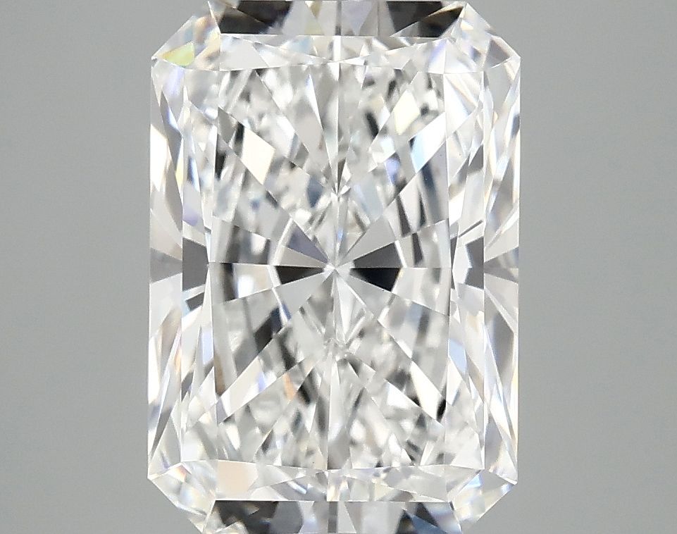 4.05 ct. radiant Lab Grown Diamond front image