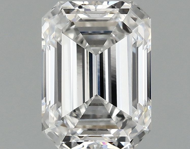 1.04 ct. emerald Lab Grown Diamond front image