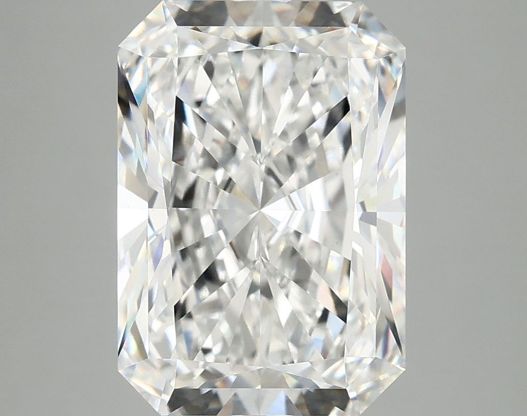 5.07 ct. radiant Lab Grown Diamond front image
