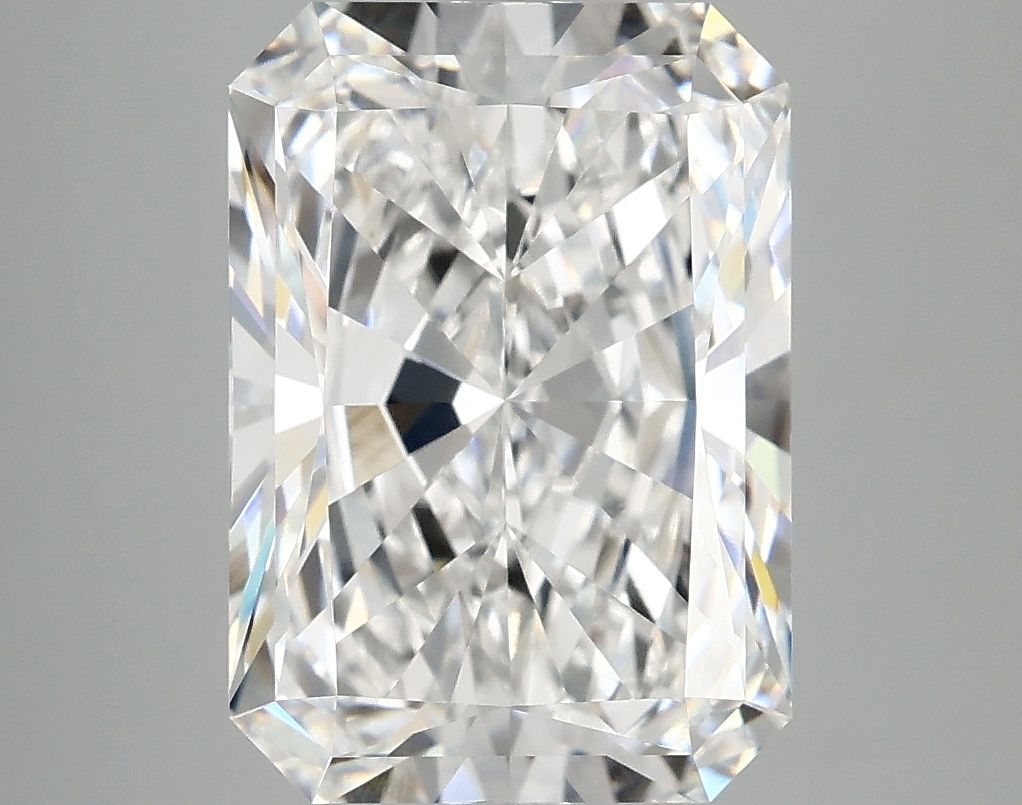 4.93 ct. radiant Lab Grown Diamond front image