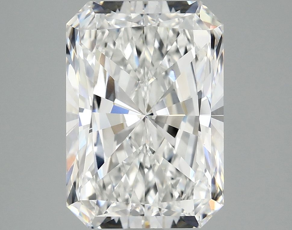 3.91 ct. radiant Lab Grown Diamond front image