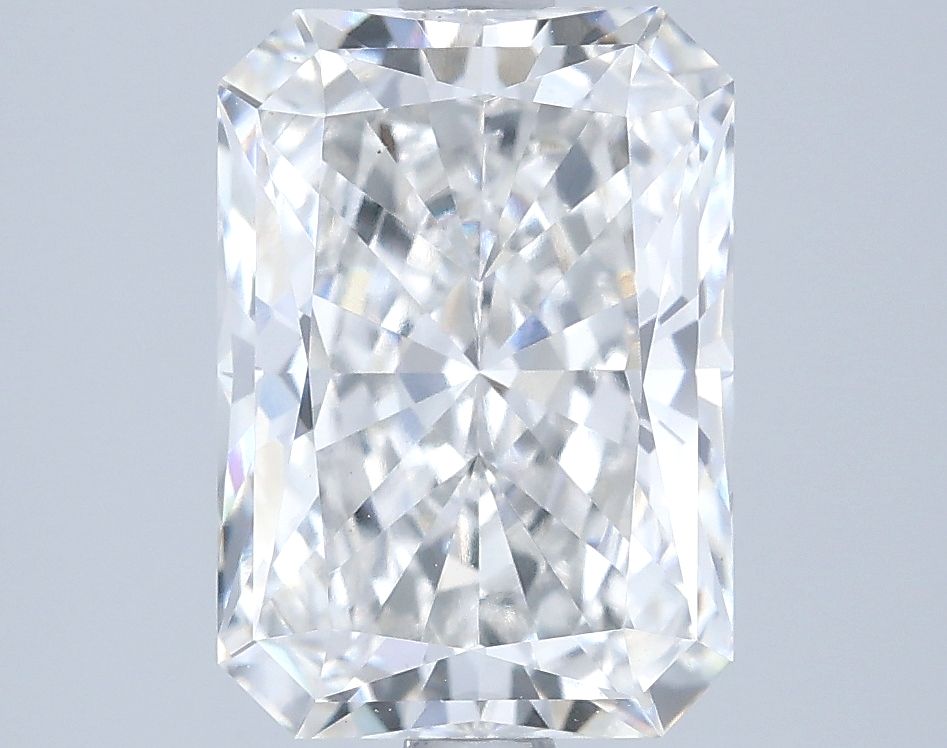 2.58 ct. radiant Lab Grown Diamond front image