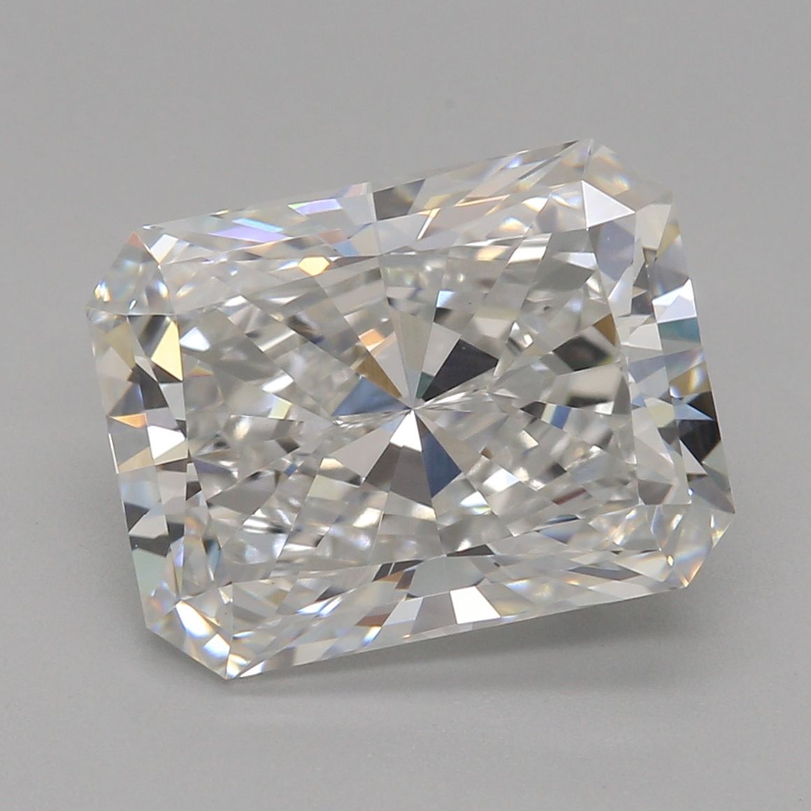3.09 ct. radiant Lab Grown Diamond front image