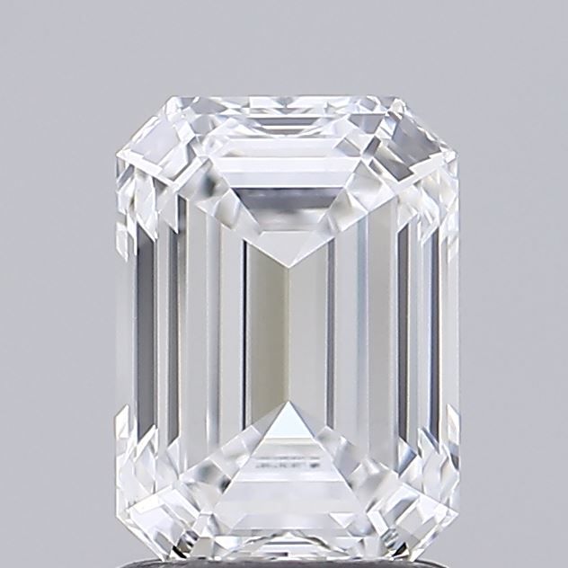 1.54 ct. emerald Lab Grown Diamond front image