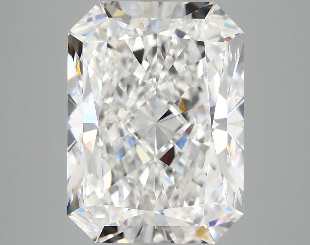 4.88 ct. radiant Lab Grown Diamond front image